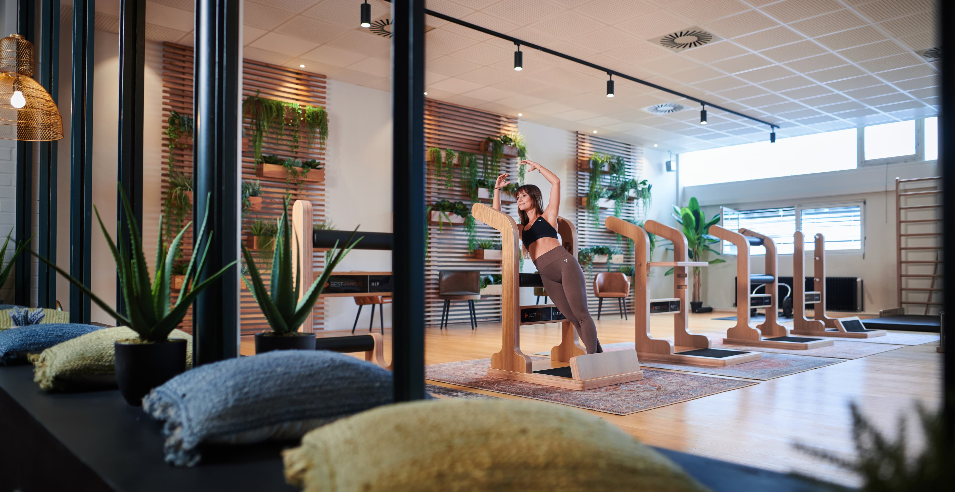 EXICE Club Impression 6